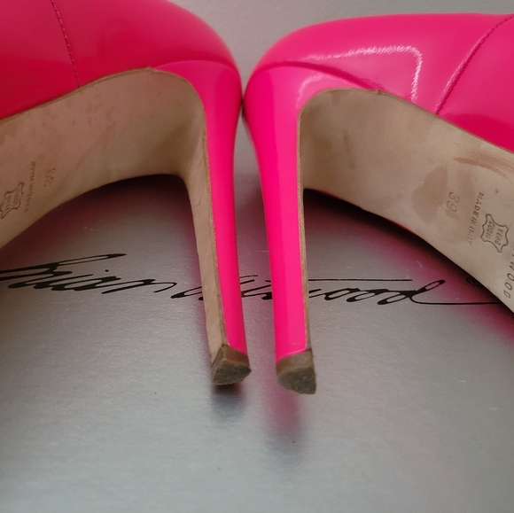 Brian Atwood patent hot pink heels - Picture 4 of 9